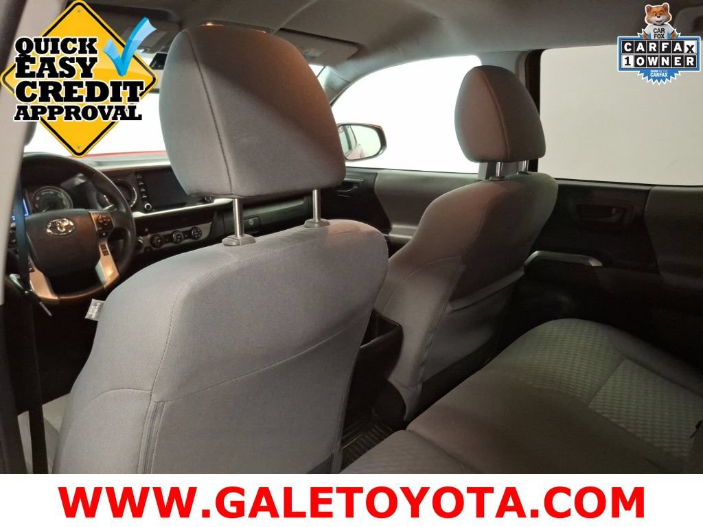 Used 2020 Toyota Tacoma SR5 AWD/4WD image 13