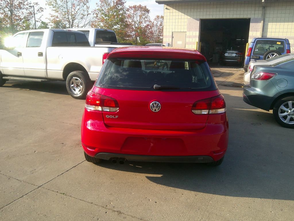 Used 2013 Volkswagen Golf 2-Door image 5