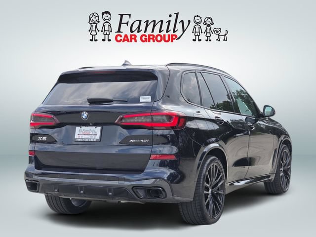 Used 2022 BMW X5 xDrive40i w/ M Sport Package AWD/4WD image 4