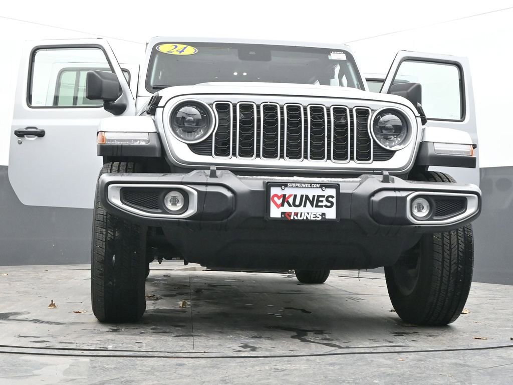 Used 2024 Jeep Wrangler Sahara image 62