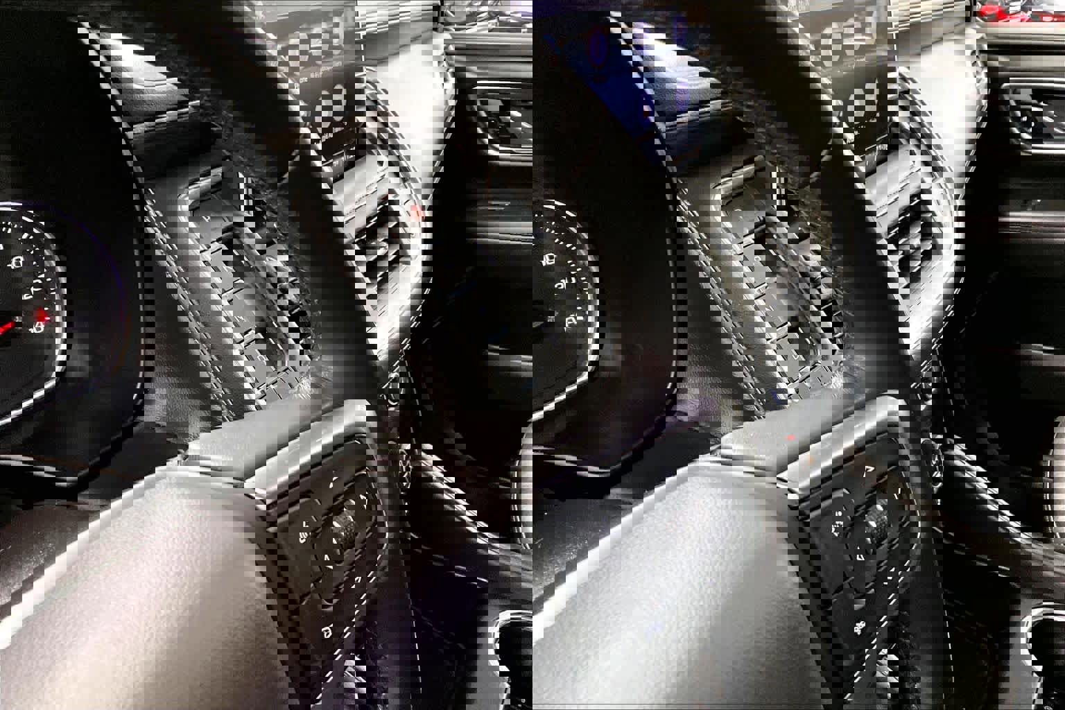 Used 2021 Chevrolet Suburban Z71 w/ Z71 Signature Package image 16