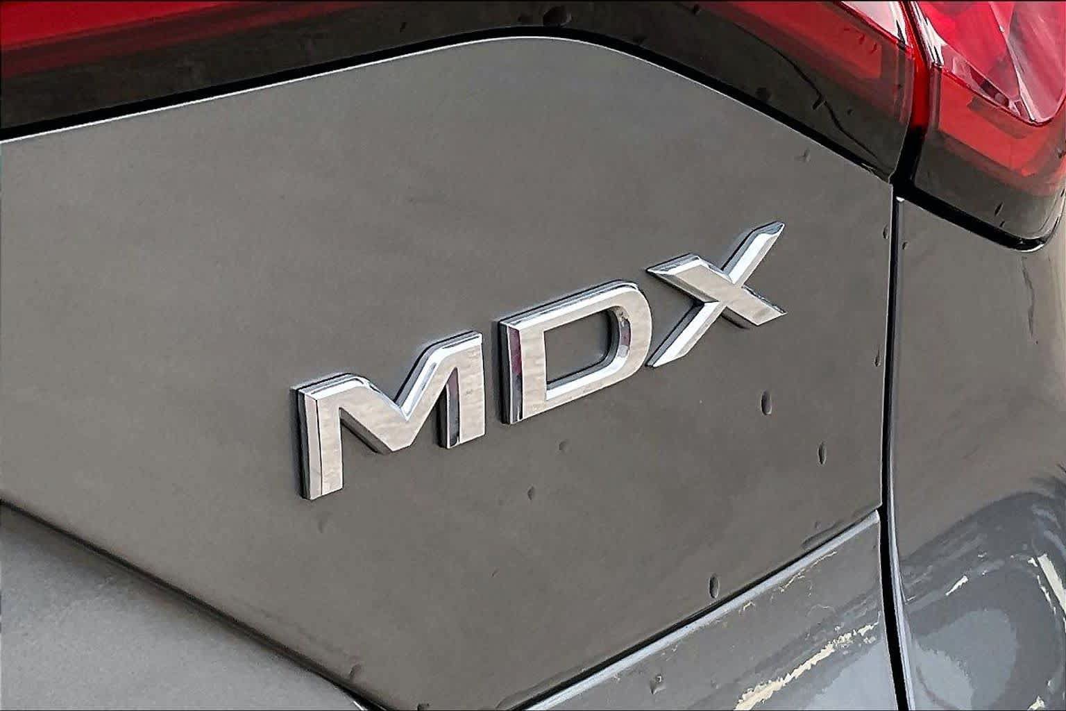 Used 2024 Acura MDX FWD image 9