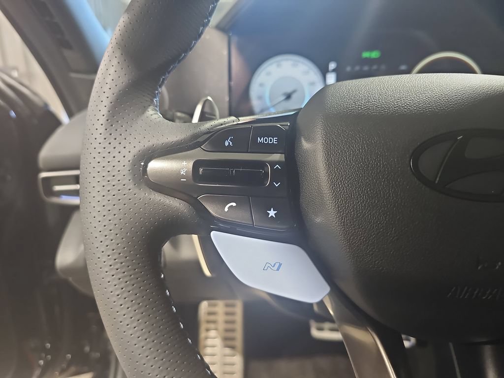 New 2026 Hyundai Elantra N FWD image 18