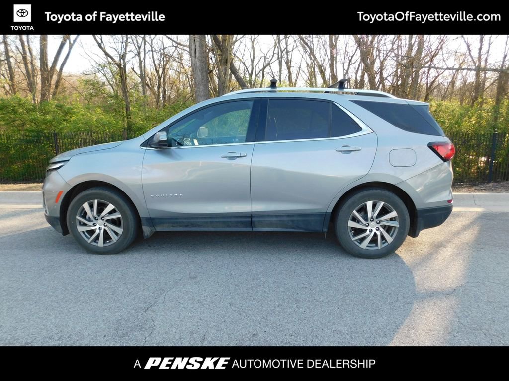 Used 2024 Chevrolet Equinox Premier image 2