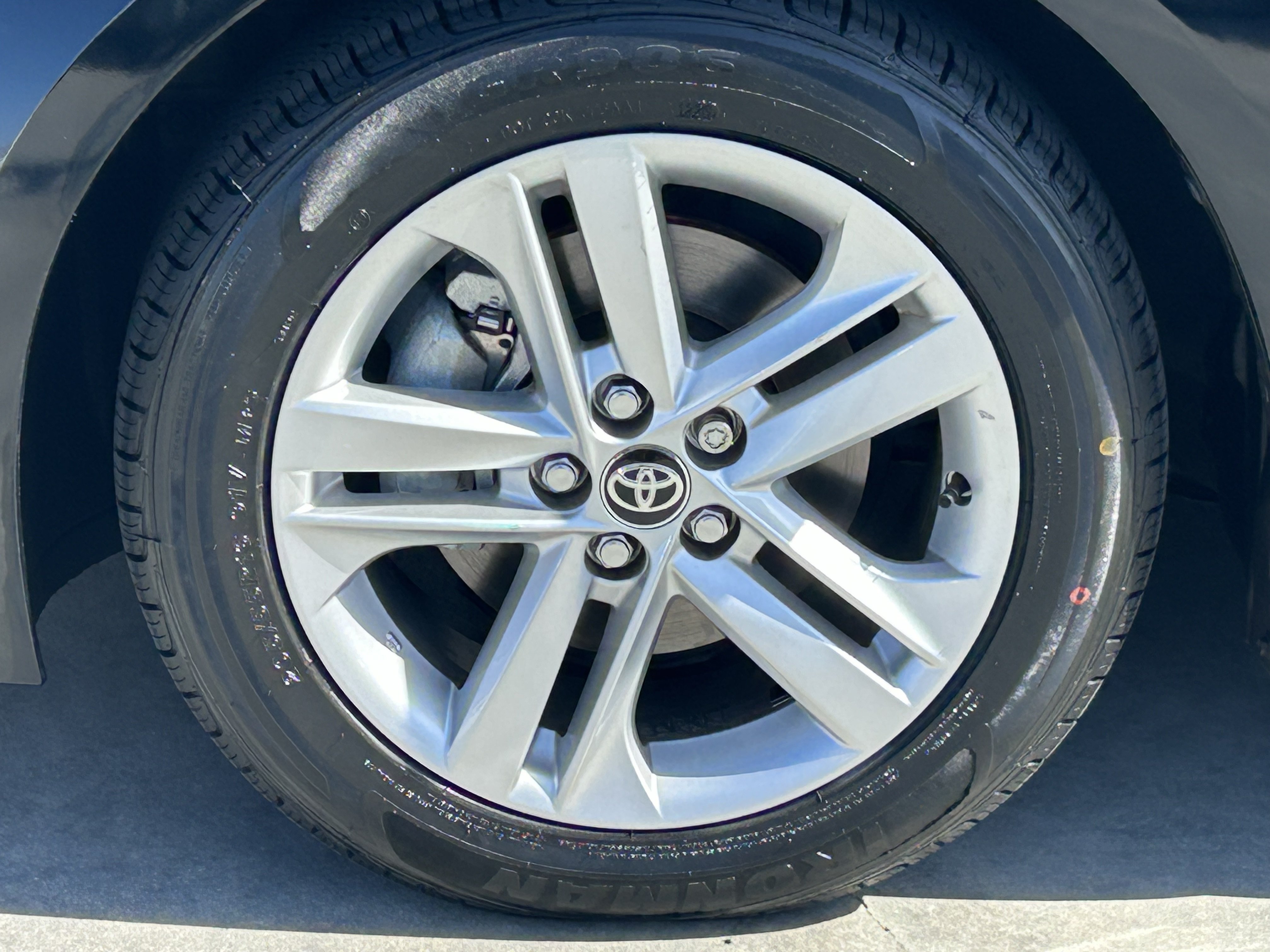 Certified 2020 Toyota Corolla SE w/ Carpet Mat Package FWD image 7