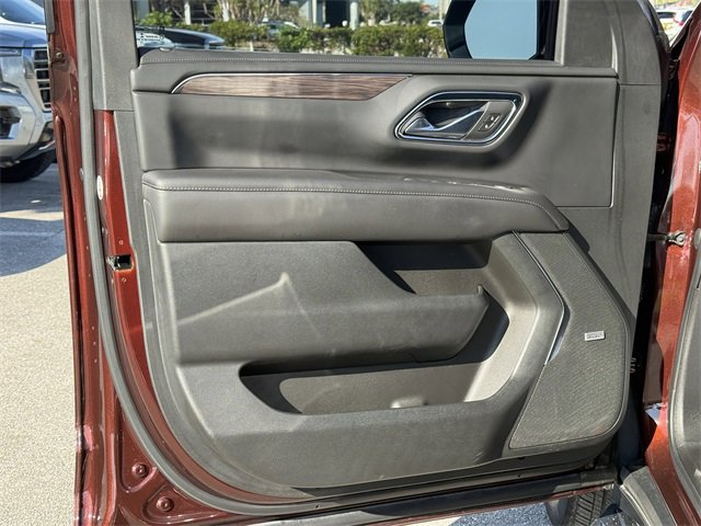 Used 2023 Chevrolet Tahoe LT image 32