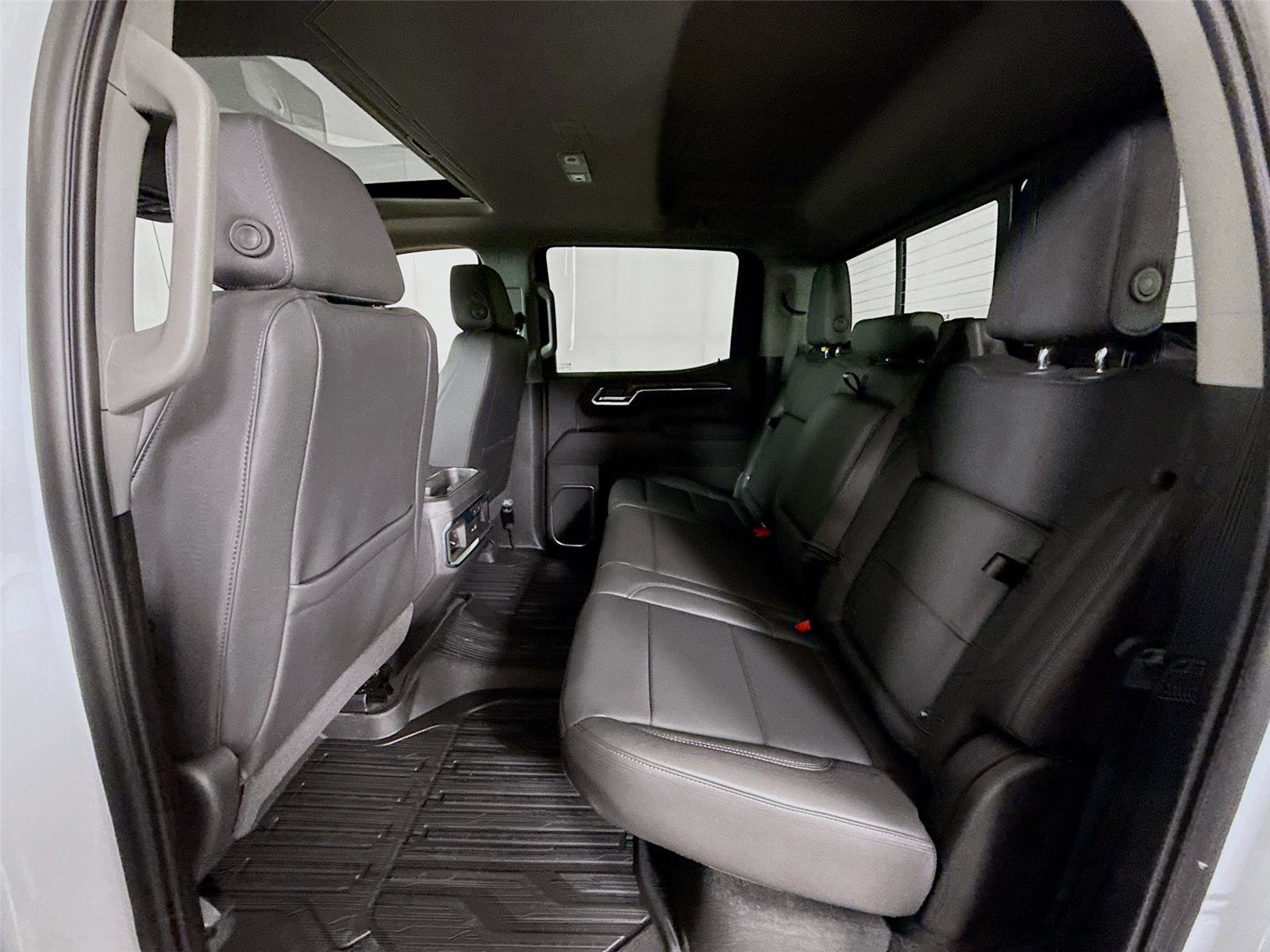 New 2026 GMC Sierra 1500 SLT w/ SLT Premium Plus Package image 20