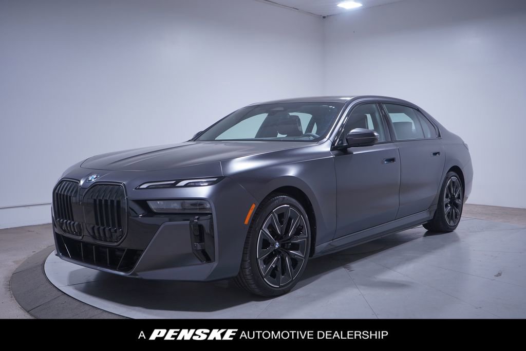 Used 2025 BMW i7 eDrive50 w/ M Sport Package image 1