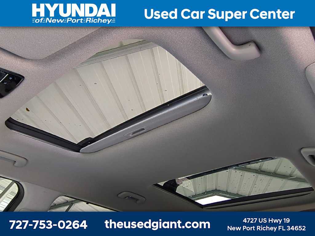 Certified 2025 Hyundai Santa Fe Limited FWD image 24