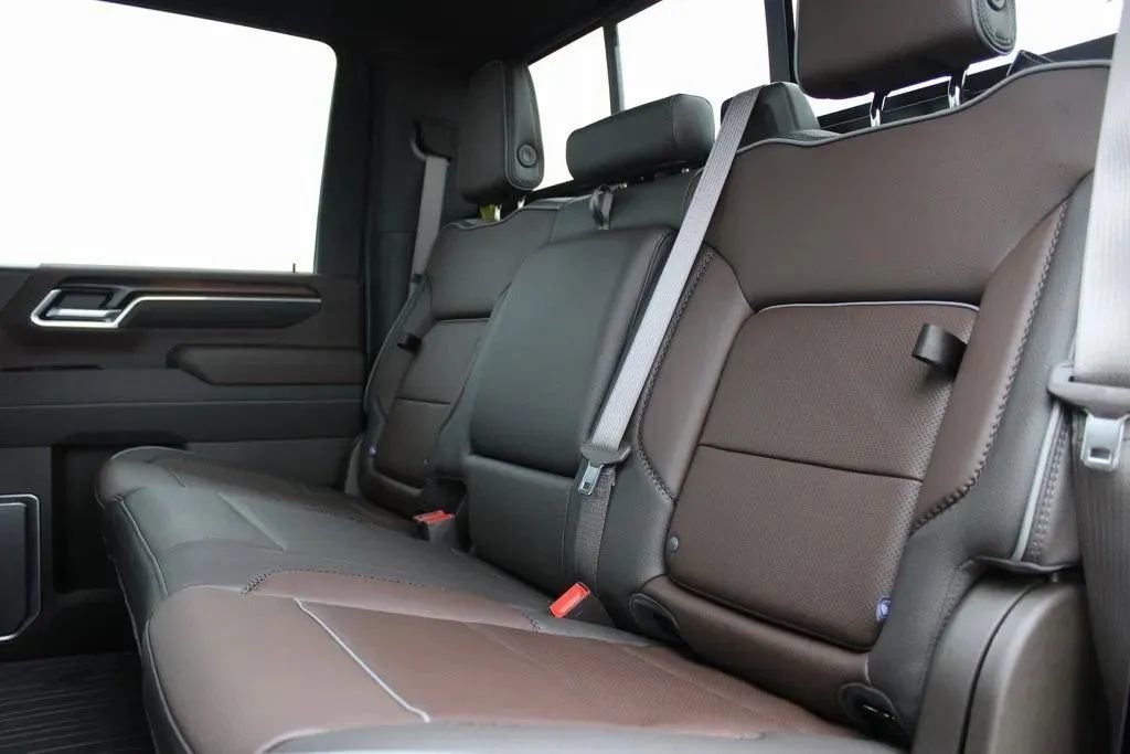 New 2026 GMC Sierra 3500 Denali image 30