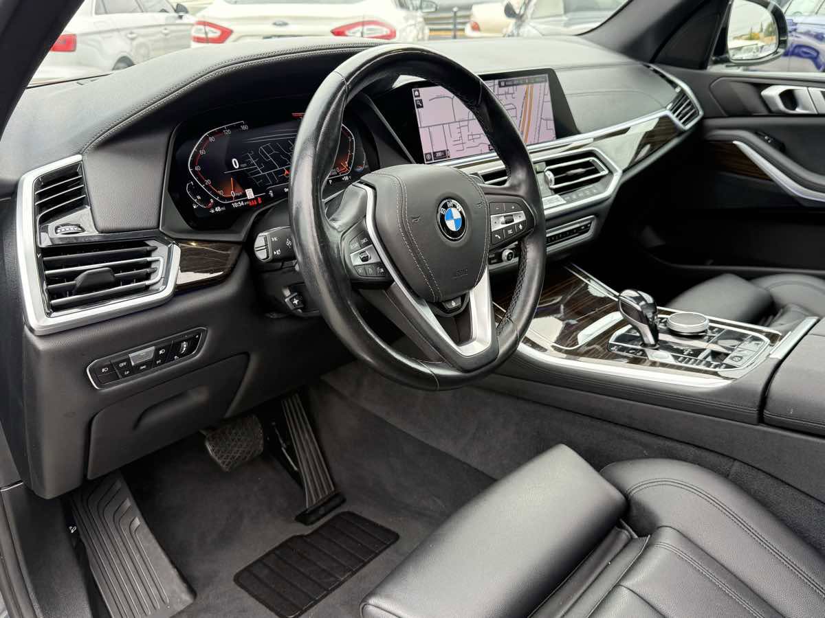 Used 2019 BMW X5 xDrive40i w/ Premium Package 2 image 28