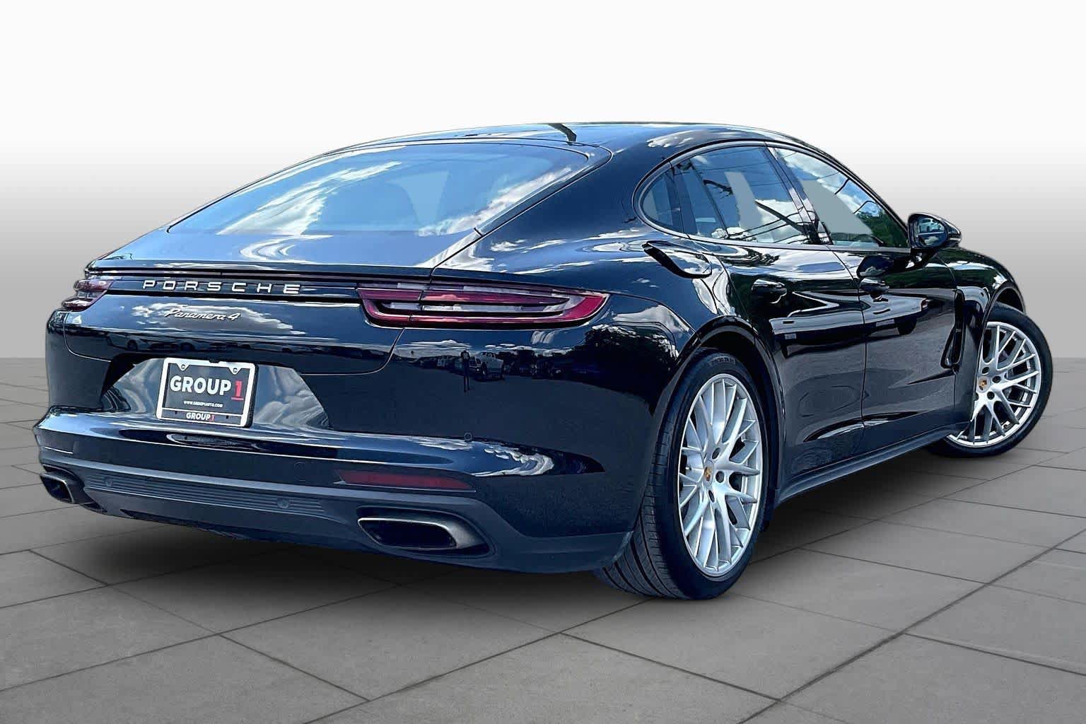 Used 2018 Porsche Panamera 4 AWD/4WD image 12