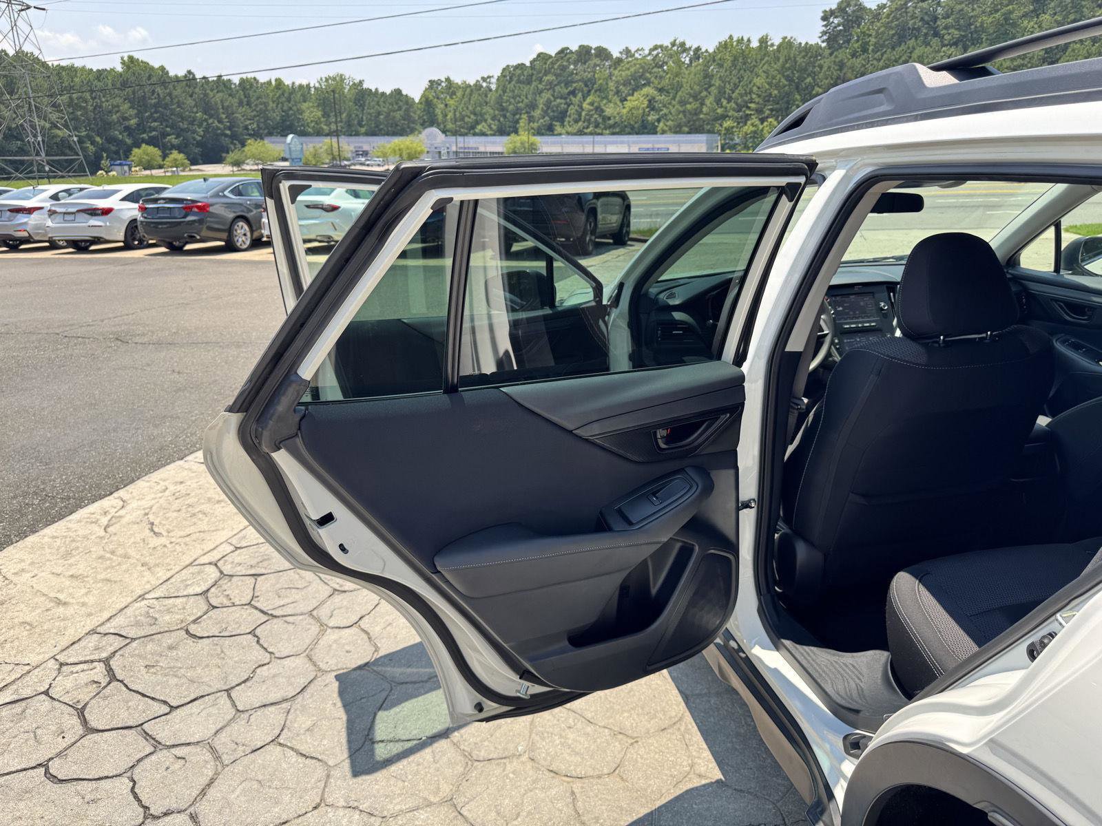 Used 2021 Subaru Outback image 7