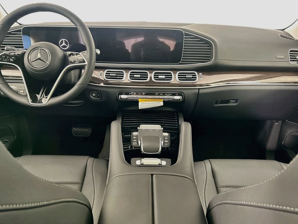 New 2026 Mercedes-Benz GLS 450 4MATIC image 13