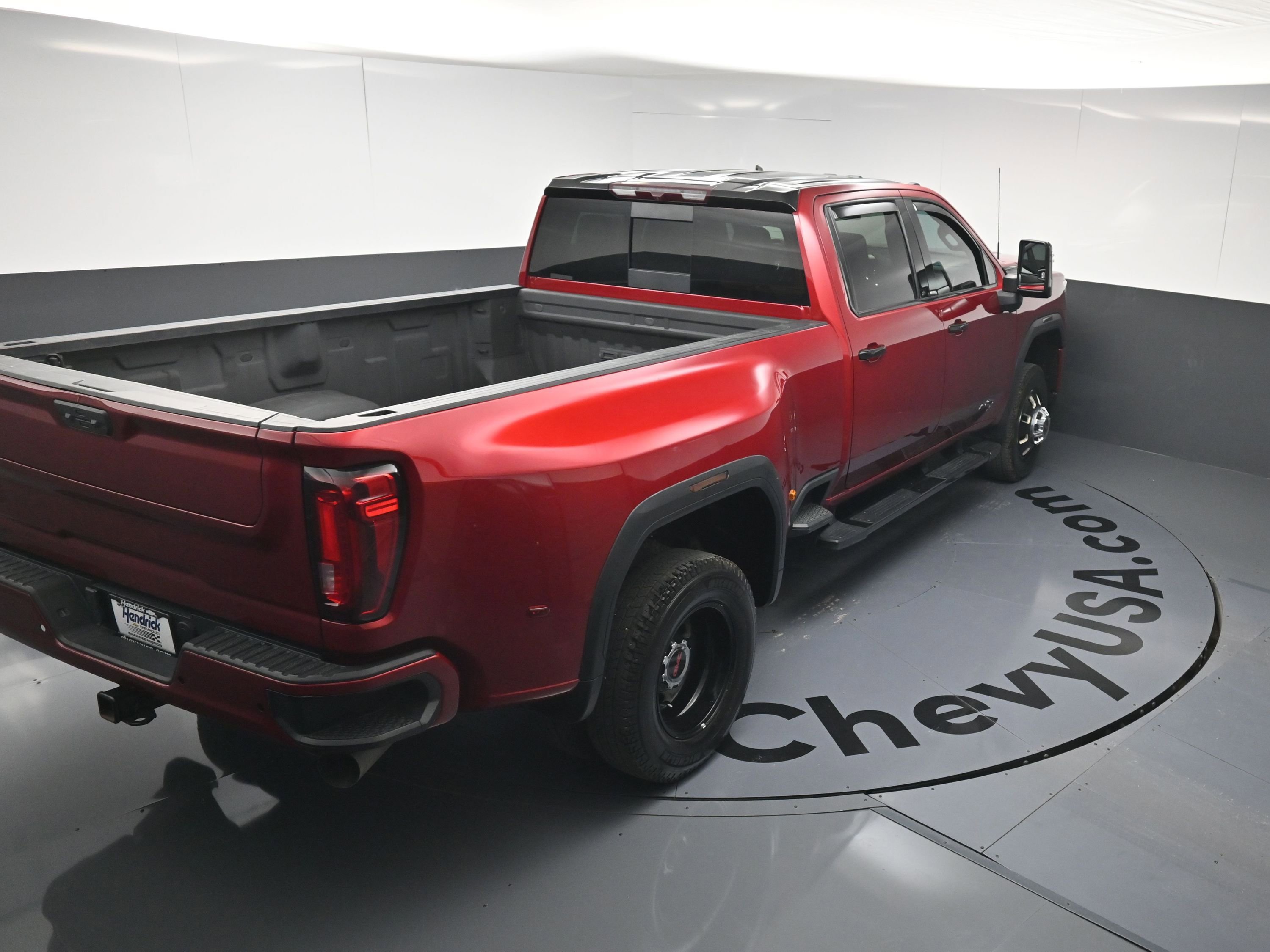 Used 2022 GMC Sierra 3500 Denali AWD/4WD image 25