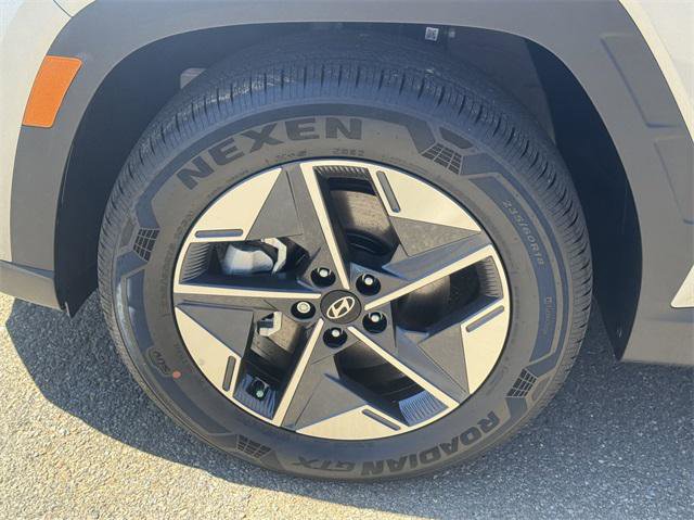 New 2025 Hyundai Tucson SEL image 11