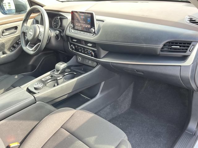 Used 2023 Nissan Rogue S AWD/4WD image 23
