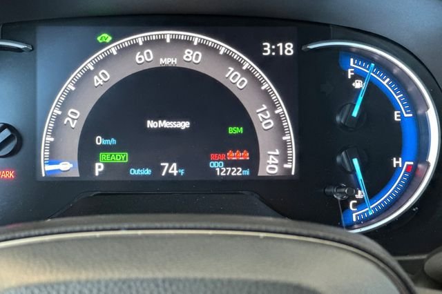 Used 2025 Toyota RAV4 SE w/ Convenience Package AWD/4WD image 30