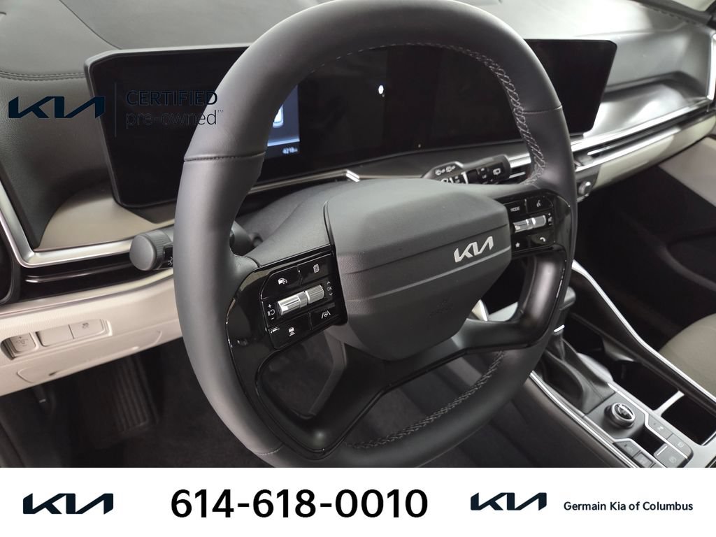 Certified 2026 Kia Sorento S FWD image 17
