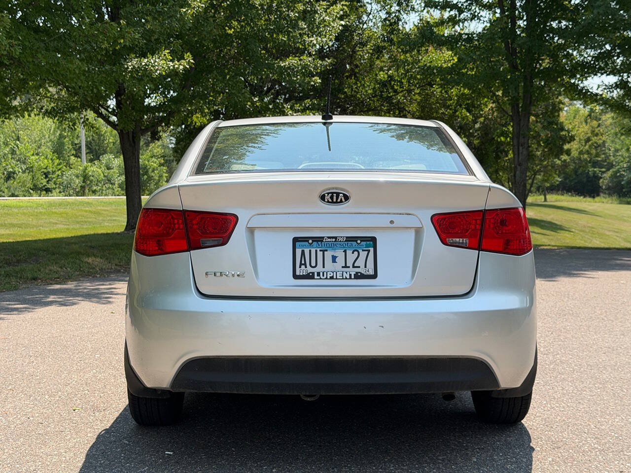 Used 2011 Kia Forte LX FWD image 4