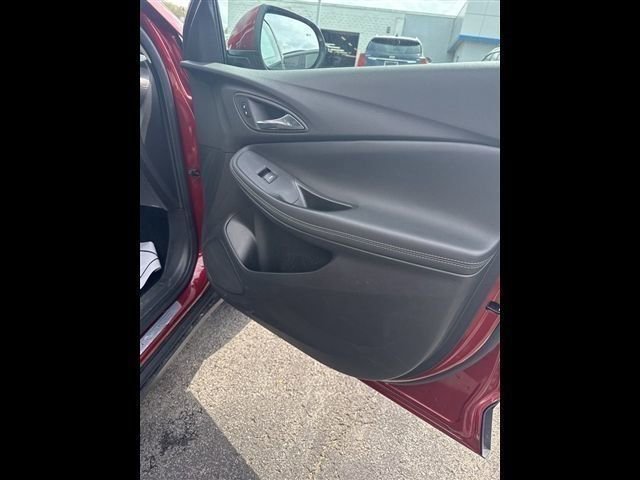 Used 2023 Buick Encore GX Essence w/ Experience Buick Package image 12