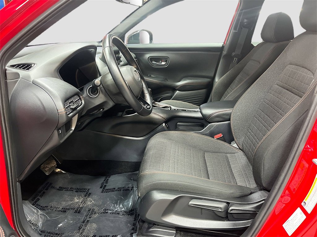 Used 2025 Honda HR-V Sport image 20