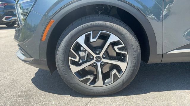Certified 2025 Kia Sportage EX w/ EX Premium Package image 20