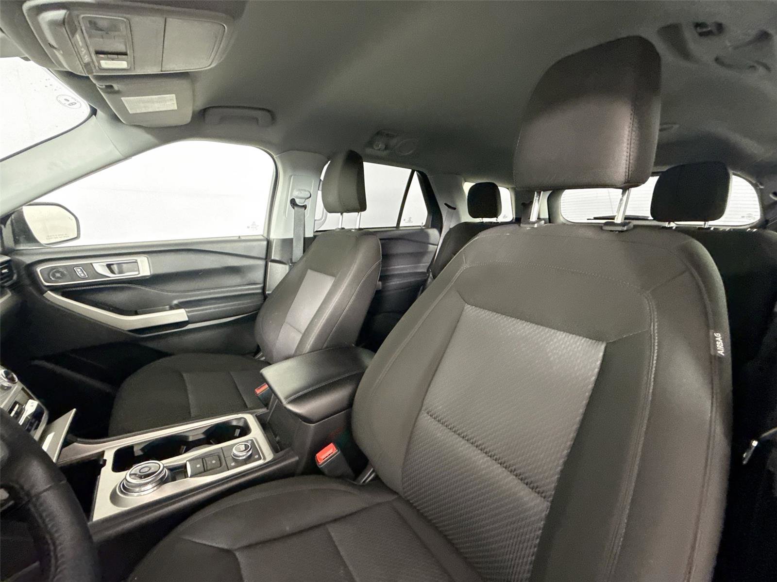 Used 2024 Ford Explorer XLT w/ Class IV Trailer Tow Package image 3