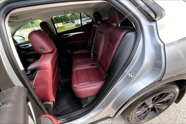 Used 2025 Buick Envision Sport Touring AWD/4WD image 25