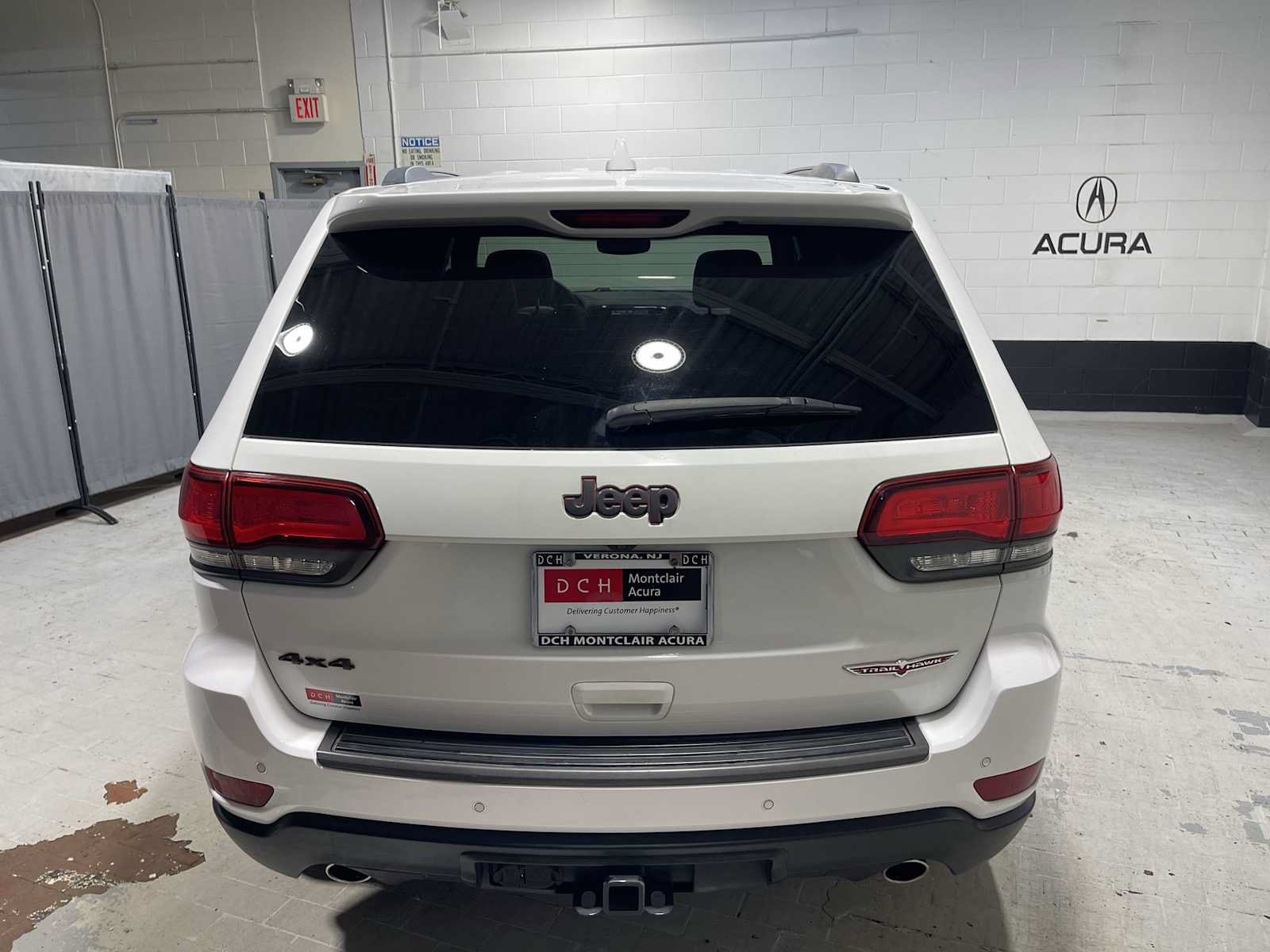 Used 2020 Jeep Grand Cherokee Trailhawk AWD/4WD image 5