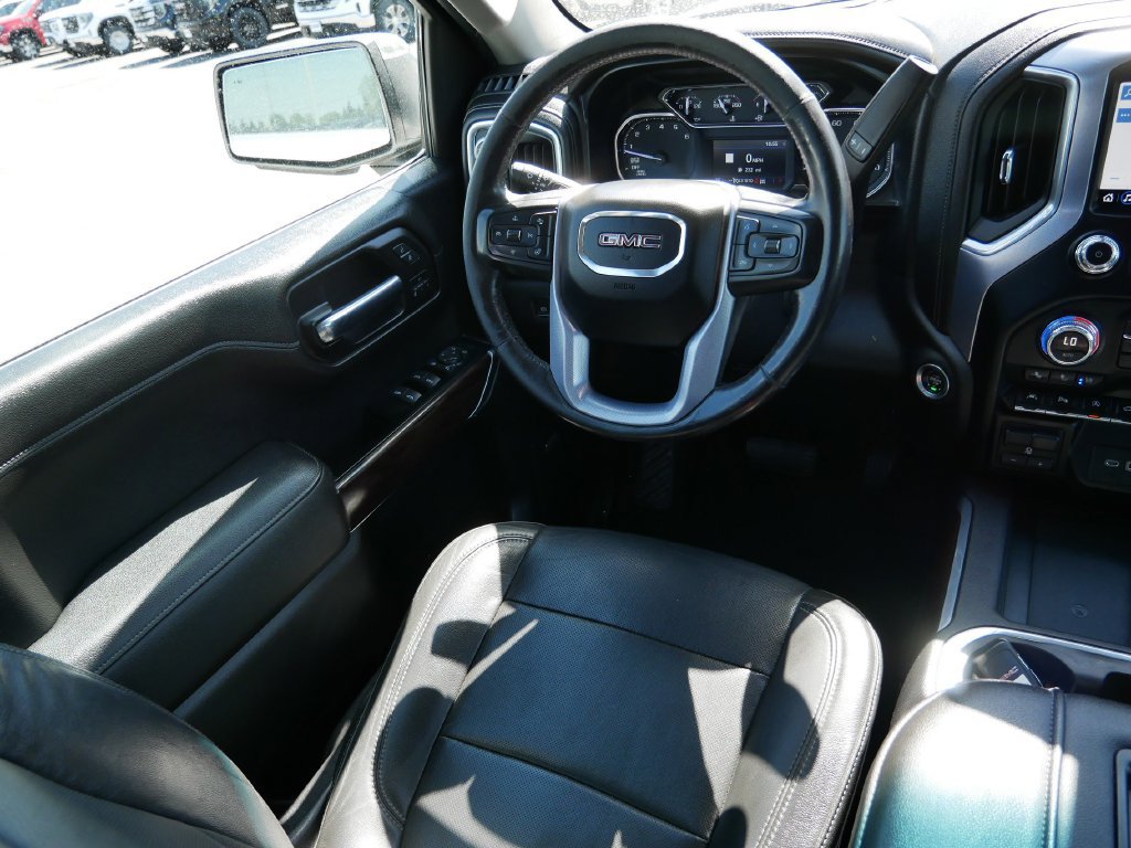 Used 2019 GMC Sierra 1500 SLT w/ SLT Premium Plus Package AWD/4WD image 18