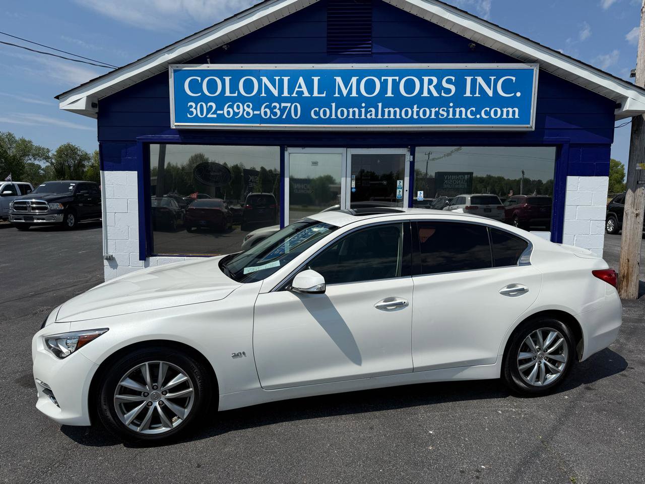 Used 2016 INFINITI Q50 Premium w/ 2.0T Premium Plus Package AWD/4WD image 1