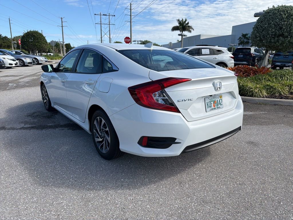 Used 2018 Honda Civic EX image 5