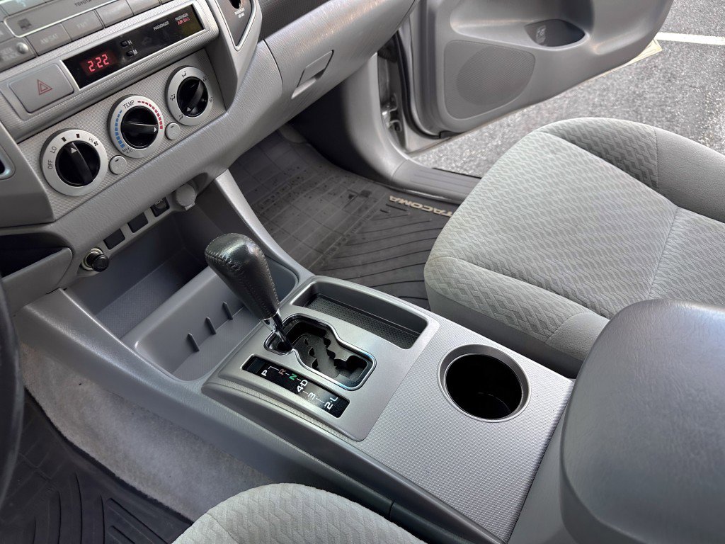 Used 2011 Toyota Tacoma w/ SR5 Pkg #2 image 23