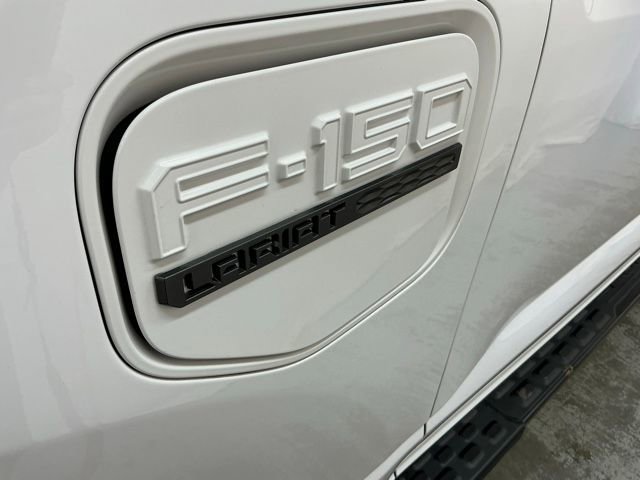 Used 2023 Ford F150 Lightning Lariat image 8