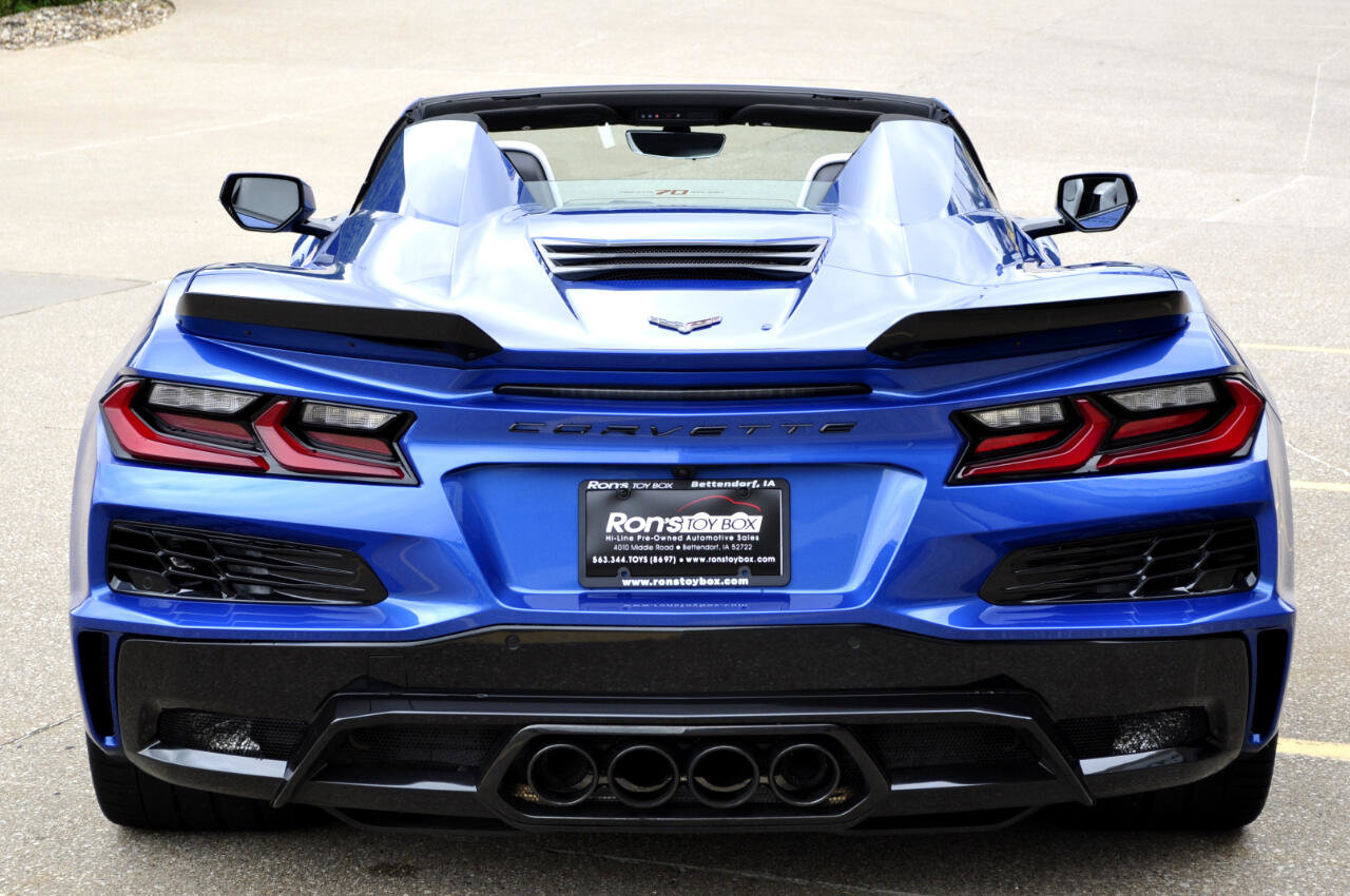 Used 2023 Chevrolet Corvette Z06 image 24