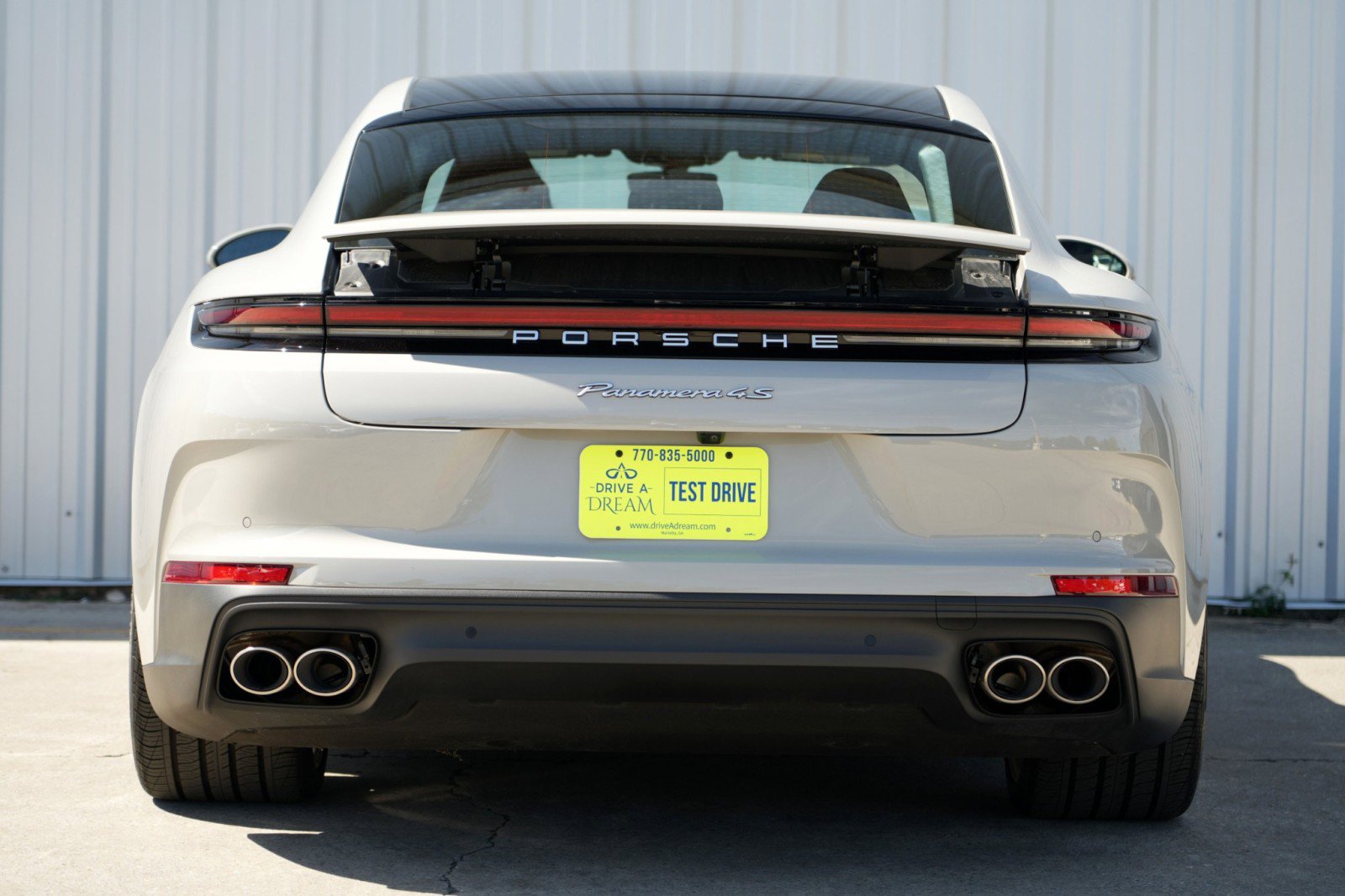 Used 2025 Porsche Panamera 4S w/ Premium Package image 11