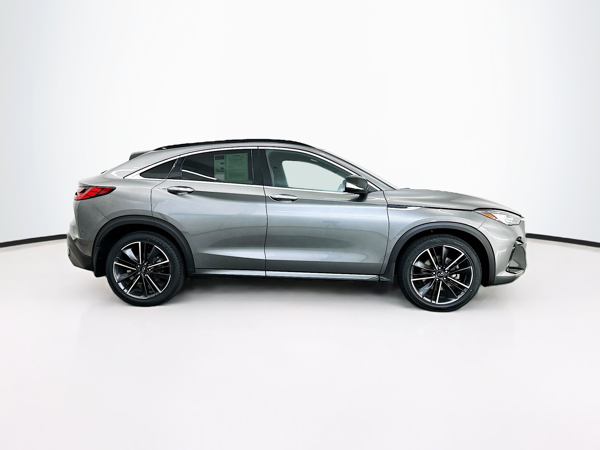 Used 2023 INFINITI QX55 Luxe w/ Cargo Package AWD/4WD image 10