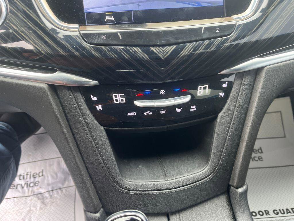 Used 2024 Cadillac XT6 Premium Luxury AWD/4WD image 15