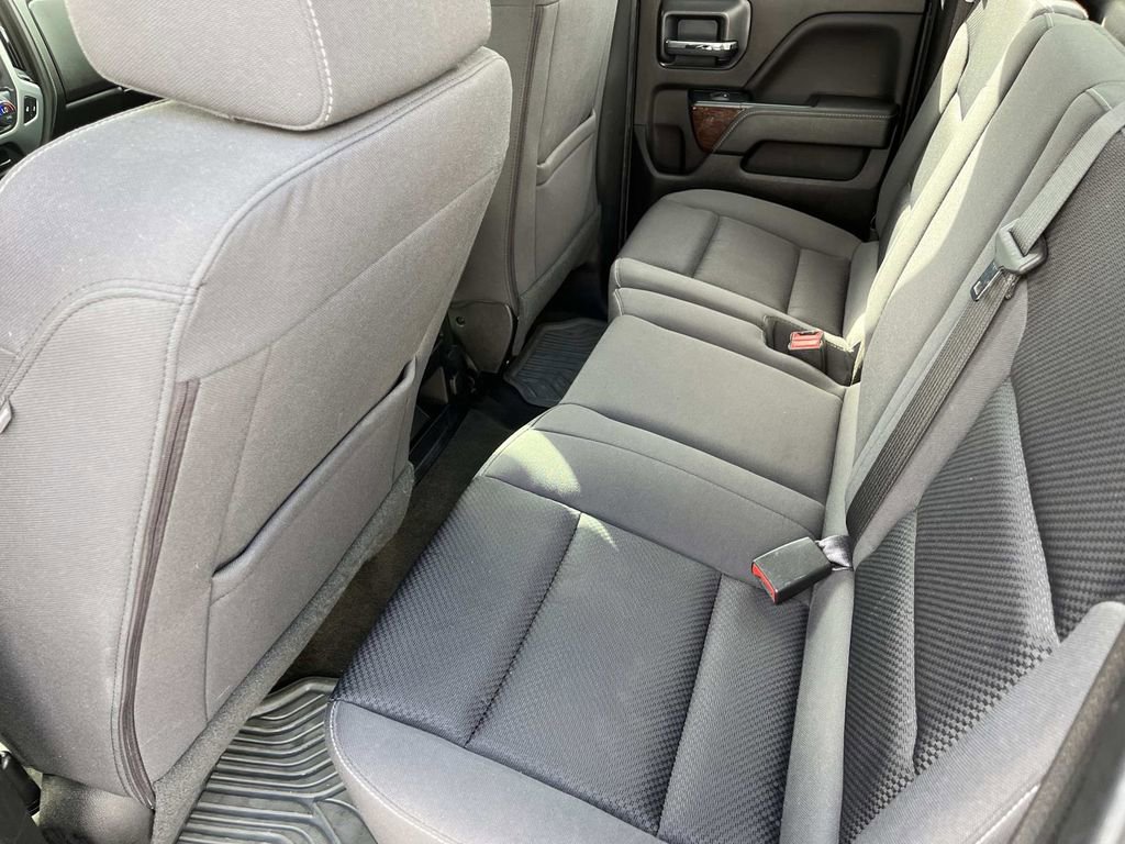 Used 2018 GMC Sierra 1500 SLE w/ SLE Value Package image 16