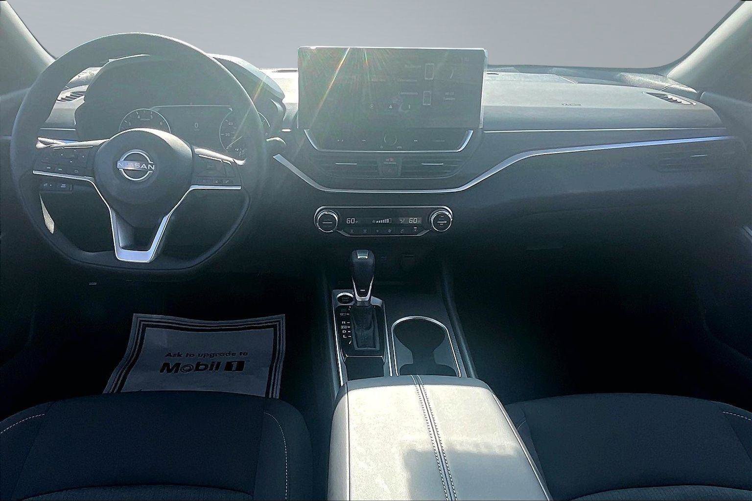 New 2026 Nissan Altima 2.5 SV w/ SV Special Edition Package FWD image 5