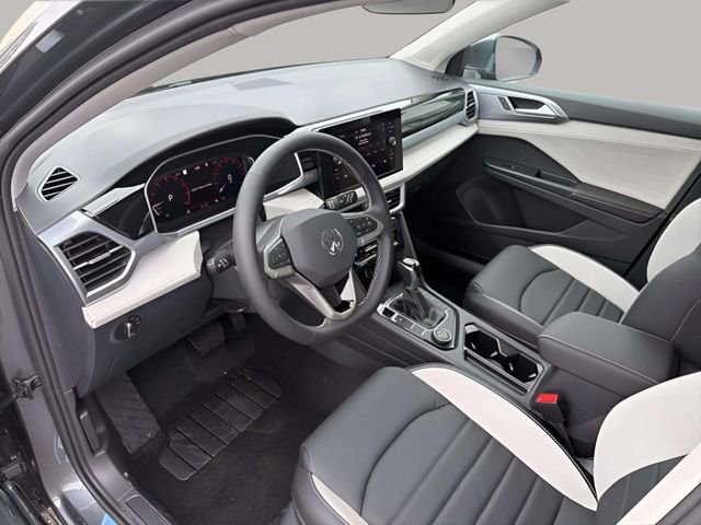 New 2026 Volkswagen Taos SEL image 8