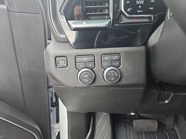 Used 2026 GMC Sierra 1500 Elevation w/ Elevation Premium Package image 22