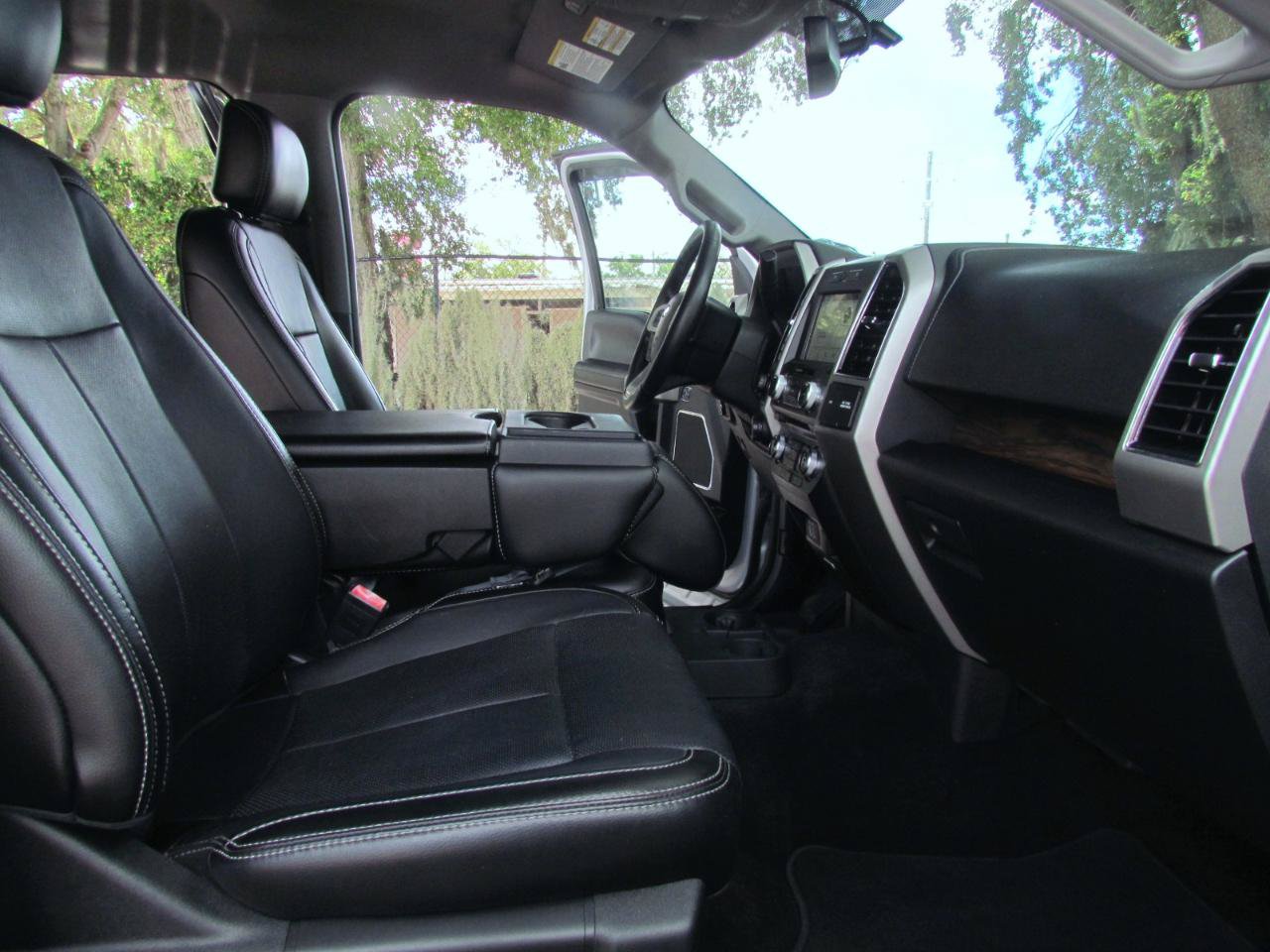 Used 2018 Ford F150 Lariat RWD image 21