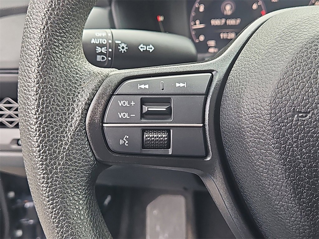 Used 2023 Honda Accord LX image 19