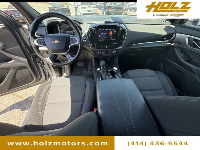 Certified 2023 Chevrolet Traverse LT w/ Rear Camera Mirror Package AWD/4WD image 19