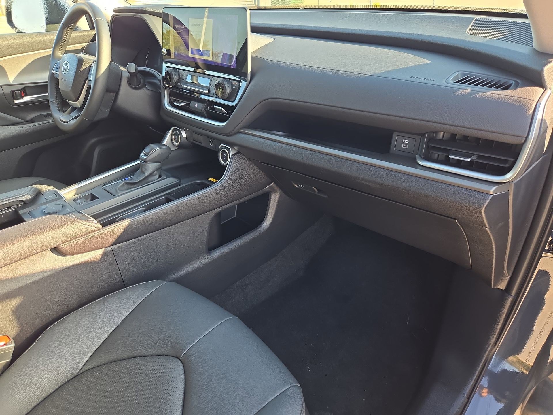 Used 2025 Toyota Grand Highlander FWD image 32