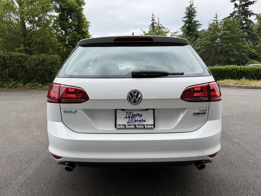 Used 2017 Volkswagen Golf S AWD/4WD image 7