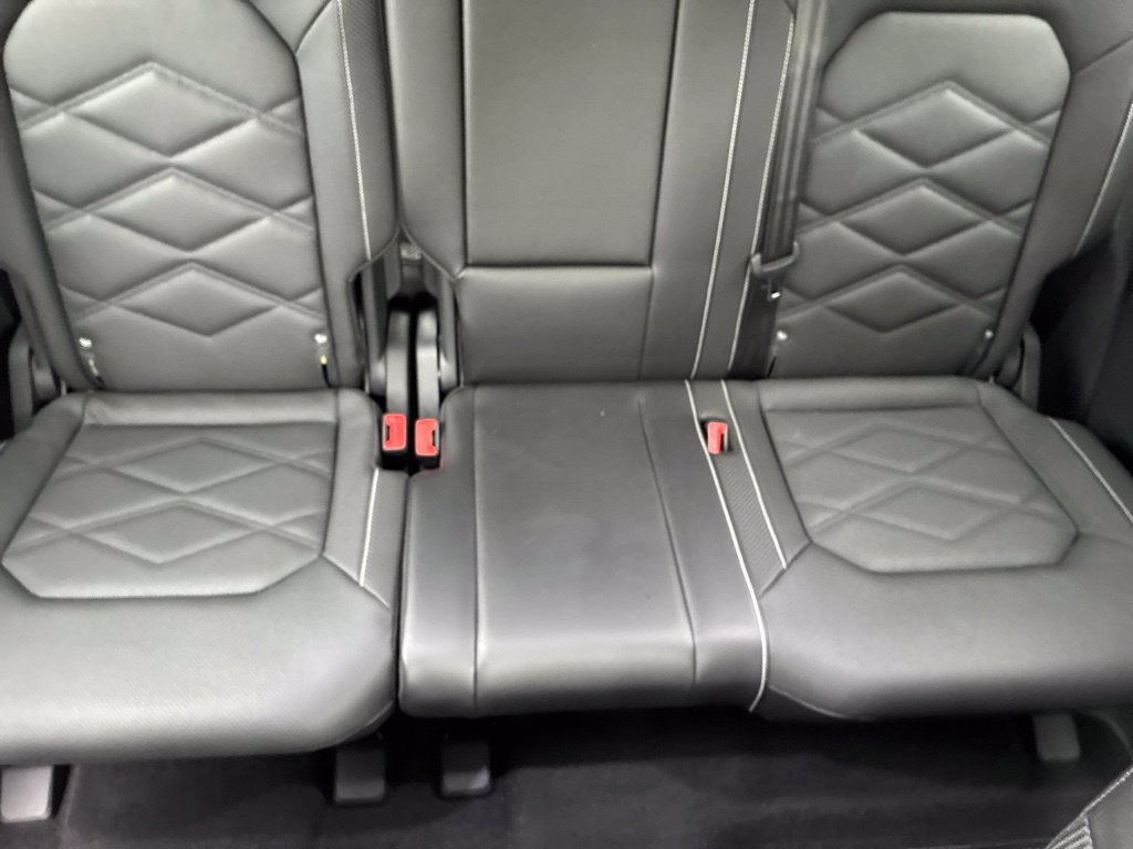 Used 2024 Volkswagen Atlas Cross Sport SE AWD/4WD image 58