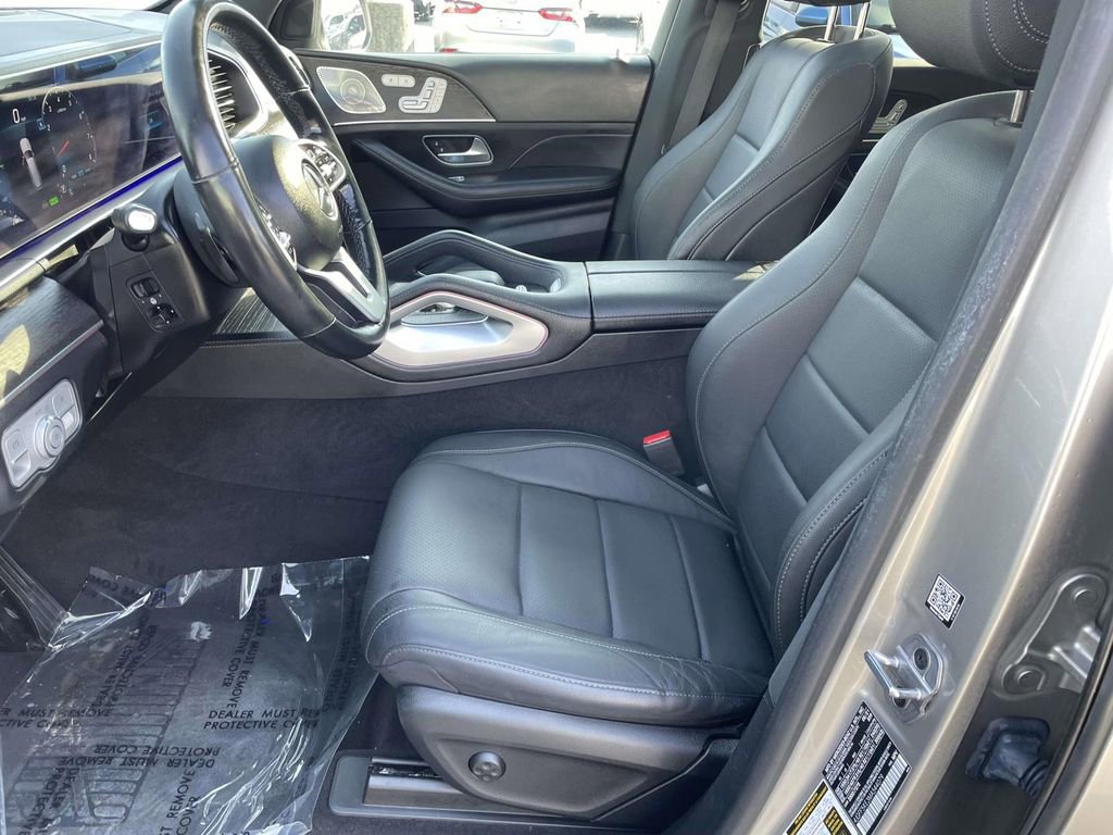Used 2021 Mercedes-Benz GLS 450 4MATIC image 30